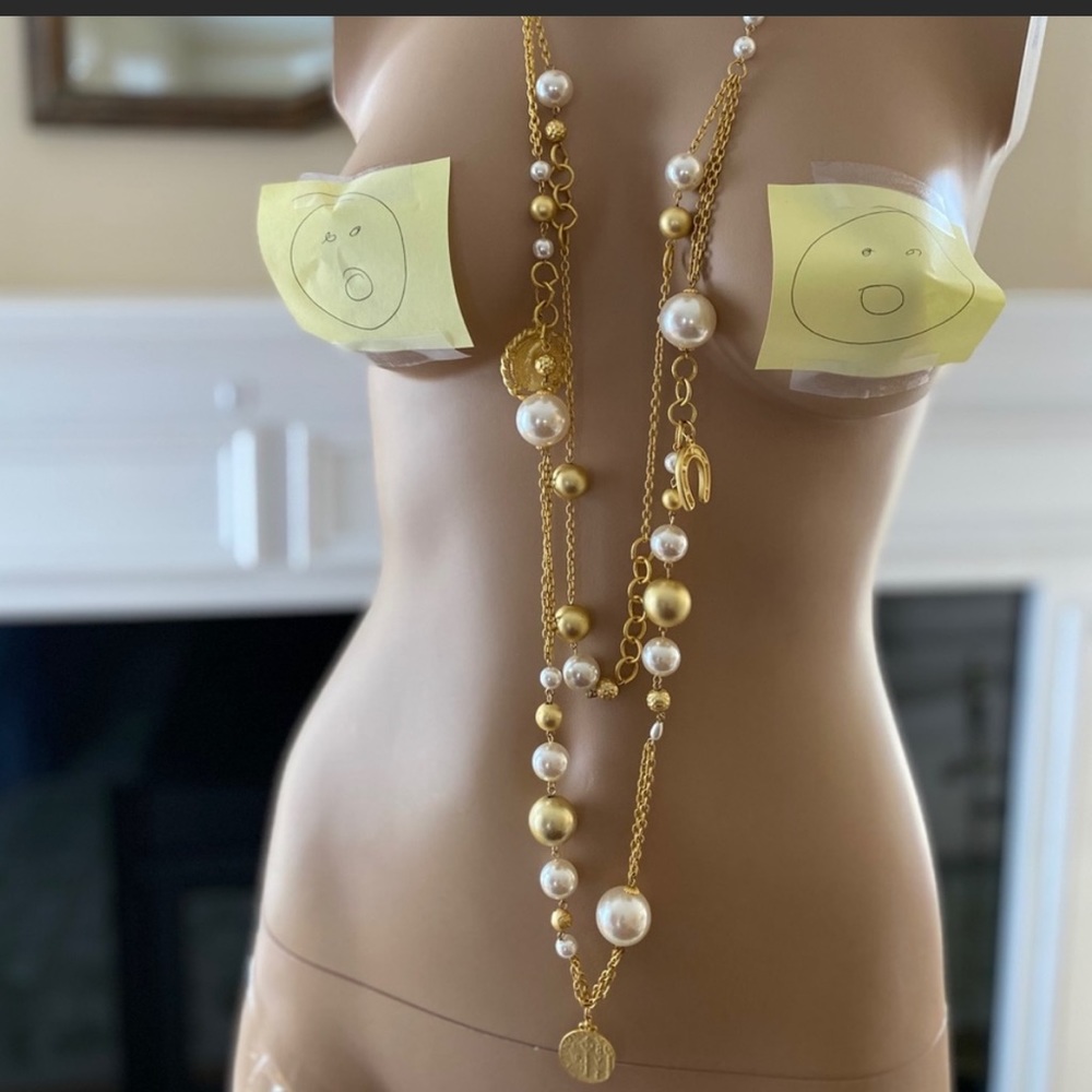 Costume Jewelry Chanelesque Neckless 24”